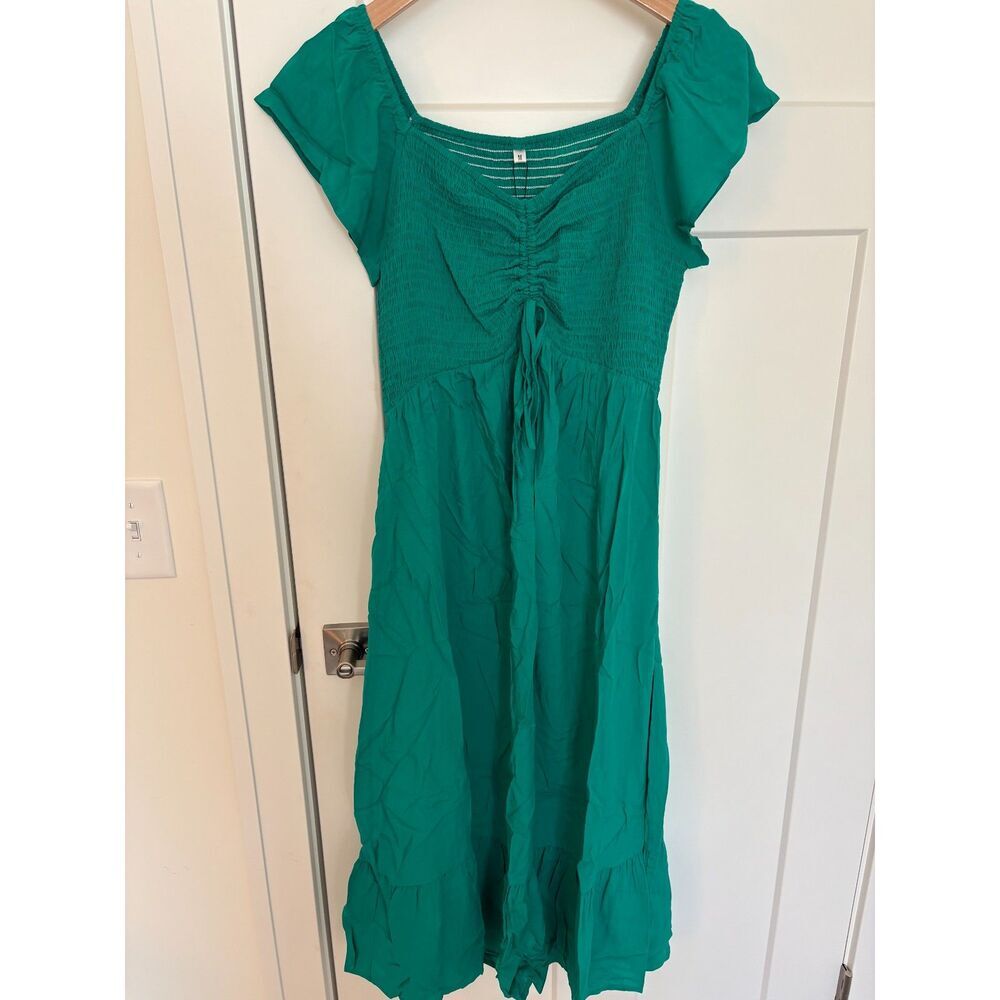 Women’s Green Smocked Boho Maxi Dress Short Sleeve Size M NWT